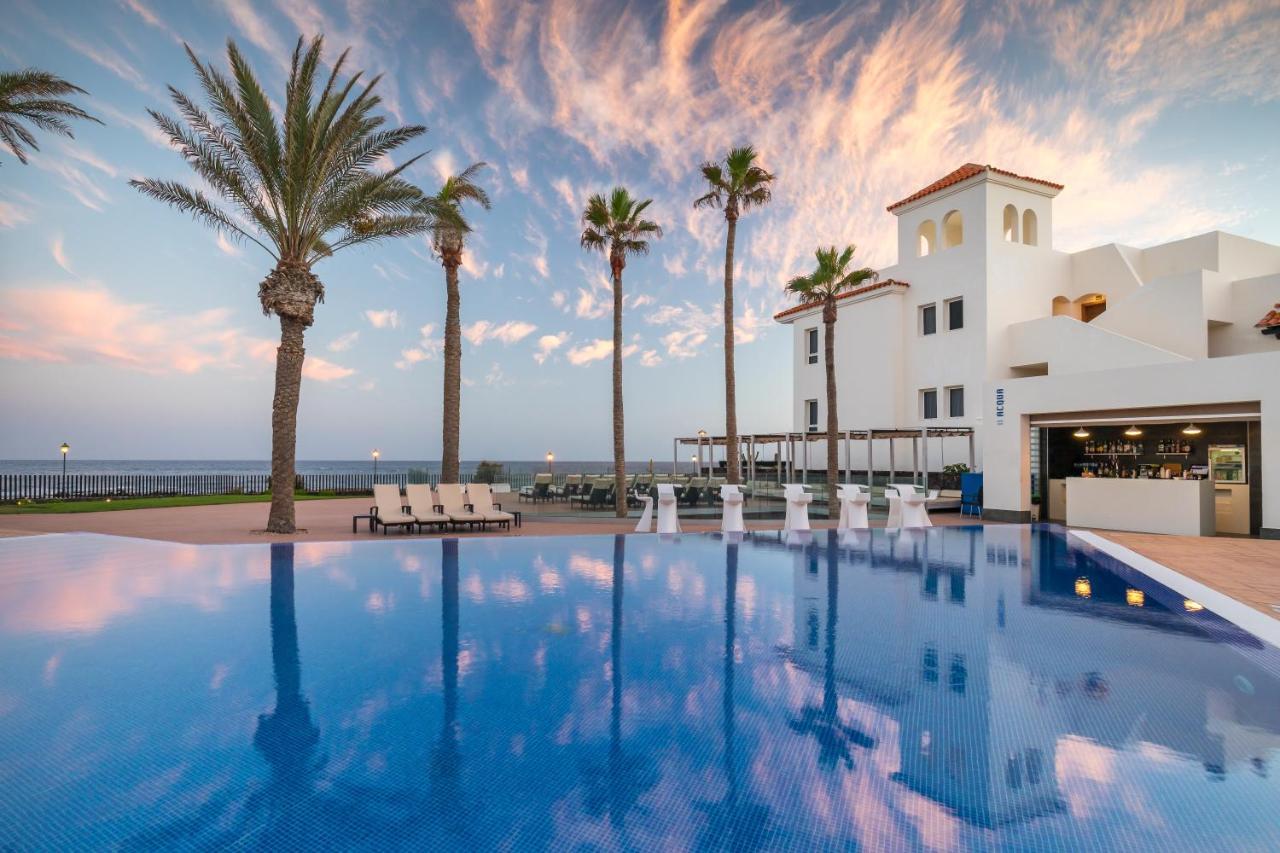 HOTEL BARCELO FUERTEVENTURA ROYAL LEVEL (ADULTS ONLY) CALETA DE FUSTE 4*  (Spain) - from £ 153 | HOTELMIX